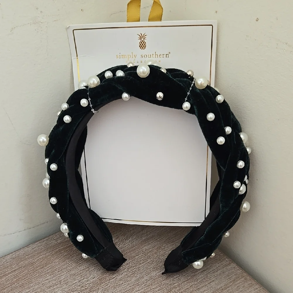 NWT Simply Southern Green Velvet Pearl Headband